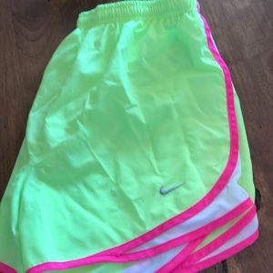 Nike Tempo running short